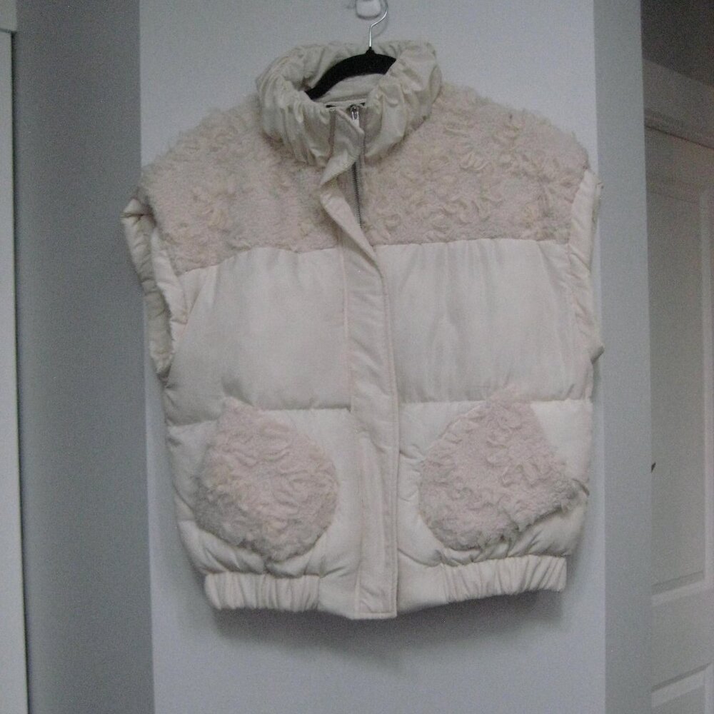 Brand new Rachel Roy puffer embellished vest